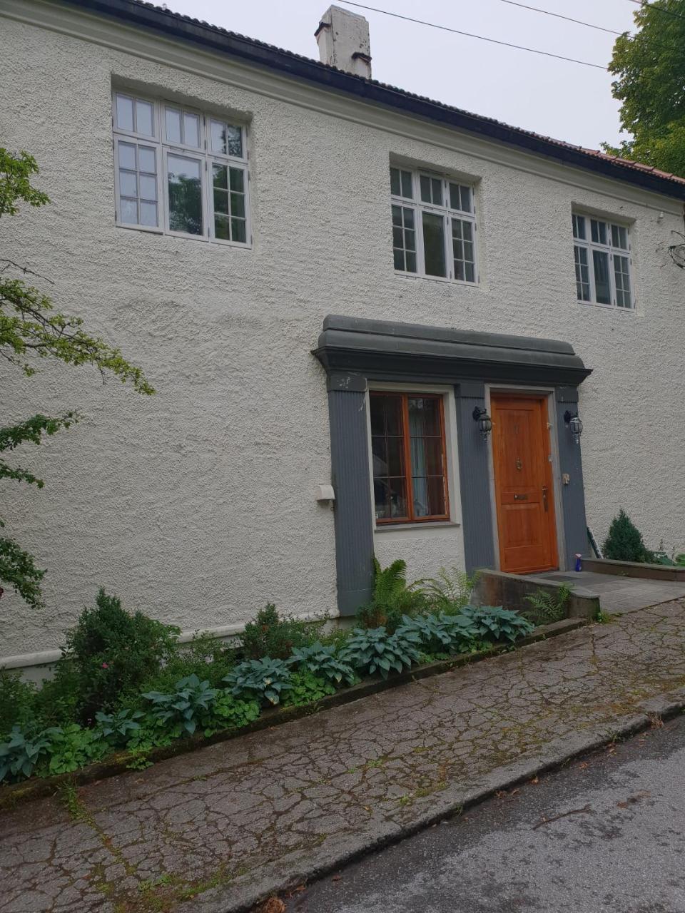 Hoems Motel Kristiansund Exterior photo